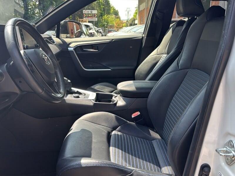 Toyota RAV4 2.5 HV 222v E-CVT Style 4WD