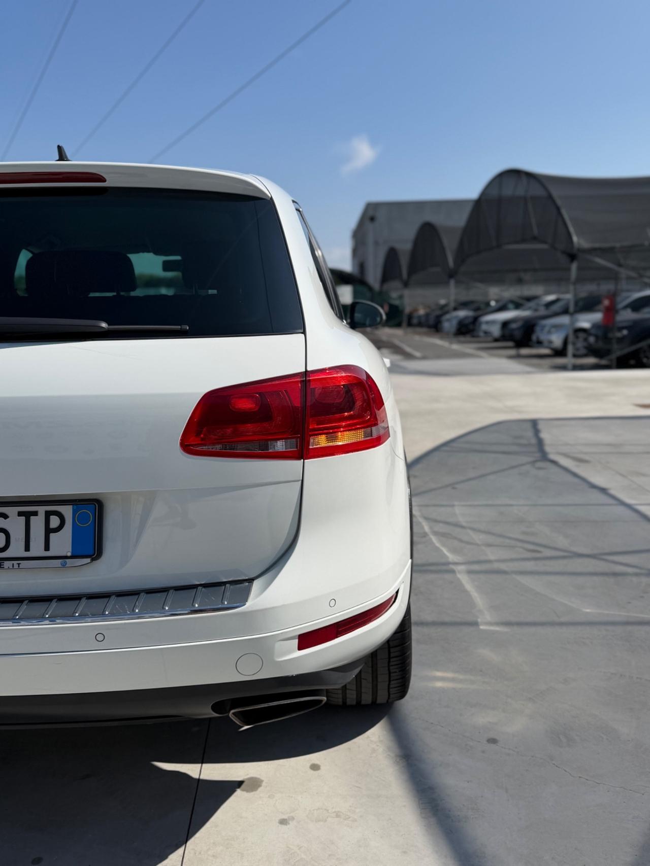 Volkswagen Touareg 3.0 TDI 245 CV tiptronic BlueMotion Techn. Executive