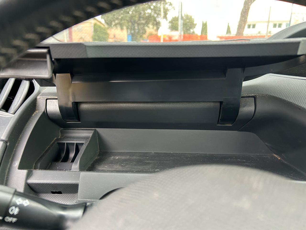 Toyota Yaris 1.0 benzina 5 porte *NEOPATENTATI*