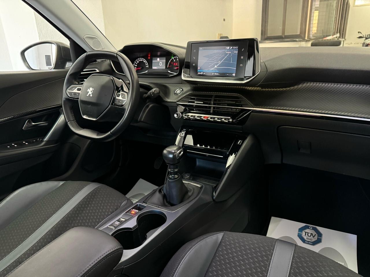 Peugeot 2008 BlueHDi 100 S&S Allure Navi Pack