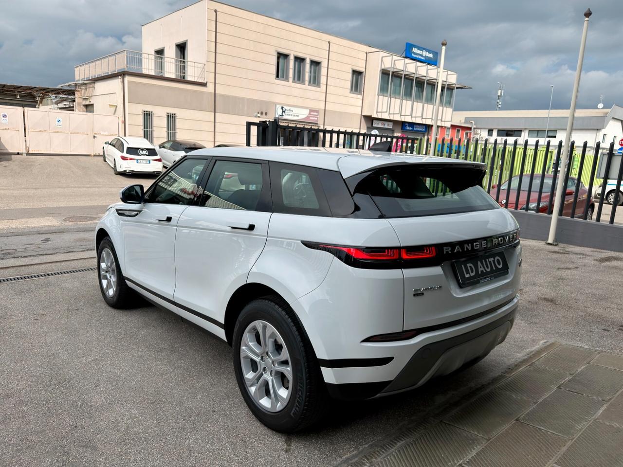 Land Rover Range Evoque 2.0D I4-L.Flw 150 CV AWD Auto SE