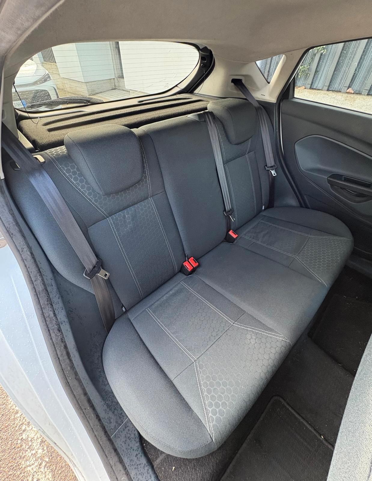 Ford Fiesta 1.6 TDCi 95 CV 5p. Titanium