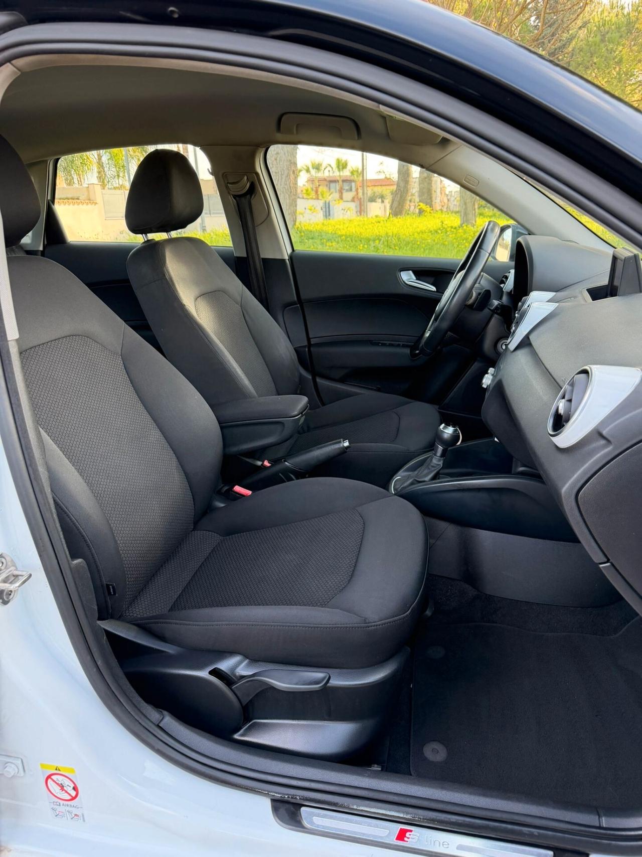 Audi A1 1.6 TDI S tronic line edition