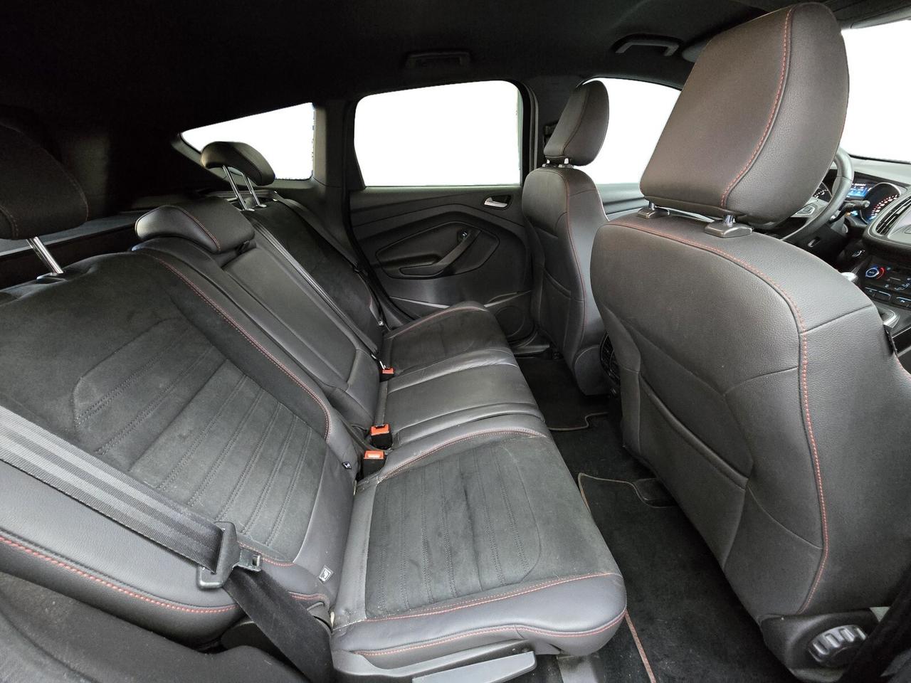Ford Kuga 2.0 TDCI 120 CV S&S 2WD Powershift Stealth
