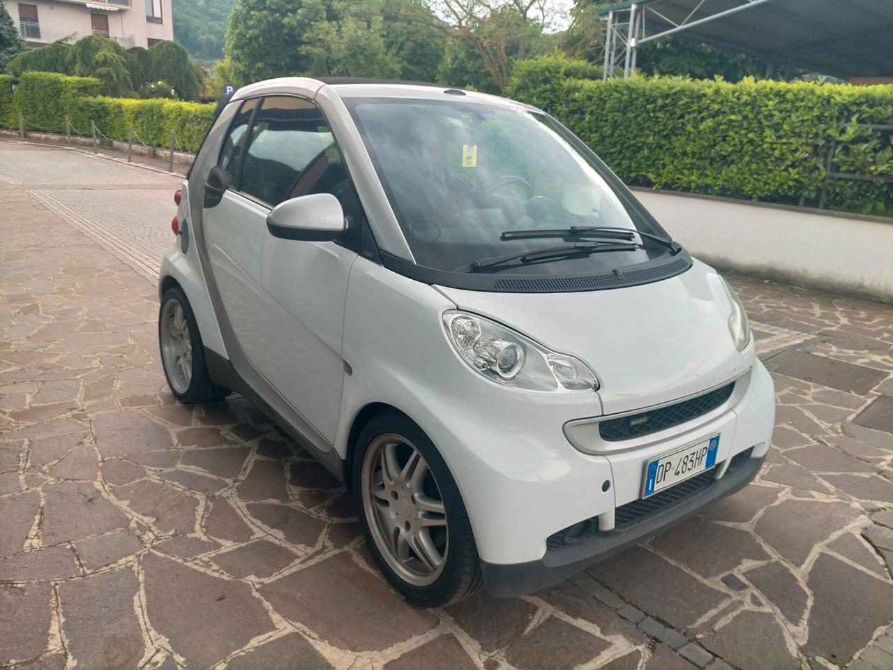 Smart ForTwo 1000 72 kW coupé BRABUS