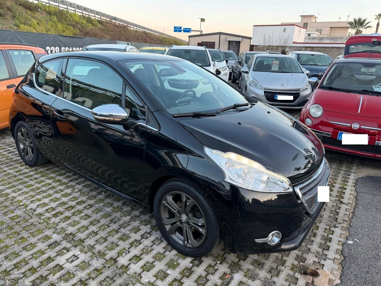 Peugeot 208 1.2 VTi 82 CV 3 porte Allure-07/2013