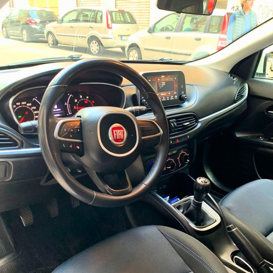 Fiat Tipo 1.3 Mjt S&S 5 porte Sport