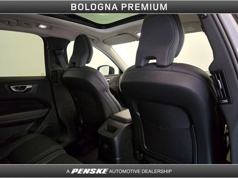 Volvo XC60 XC60 T6 Recharge Plug-in Hybrid AWD automatico Ultimate Dark
