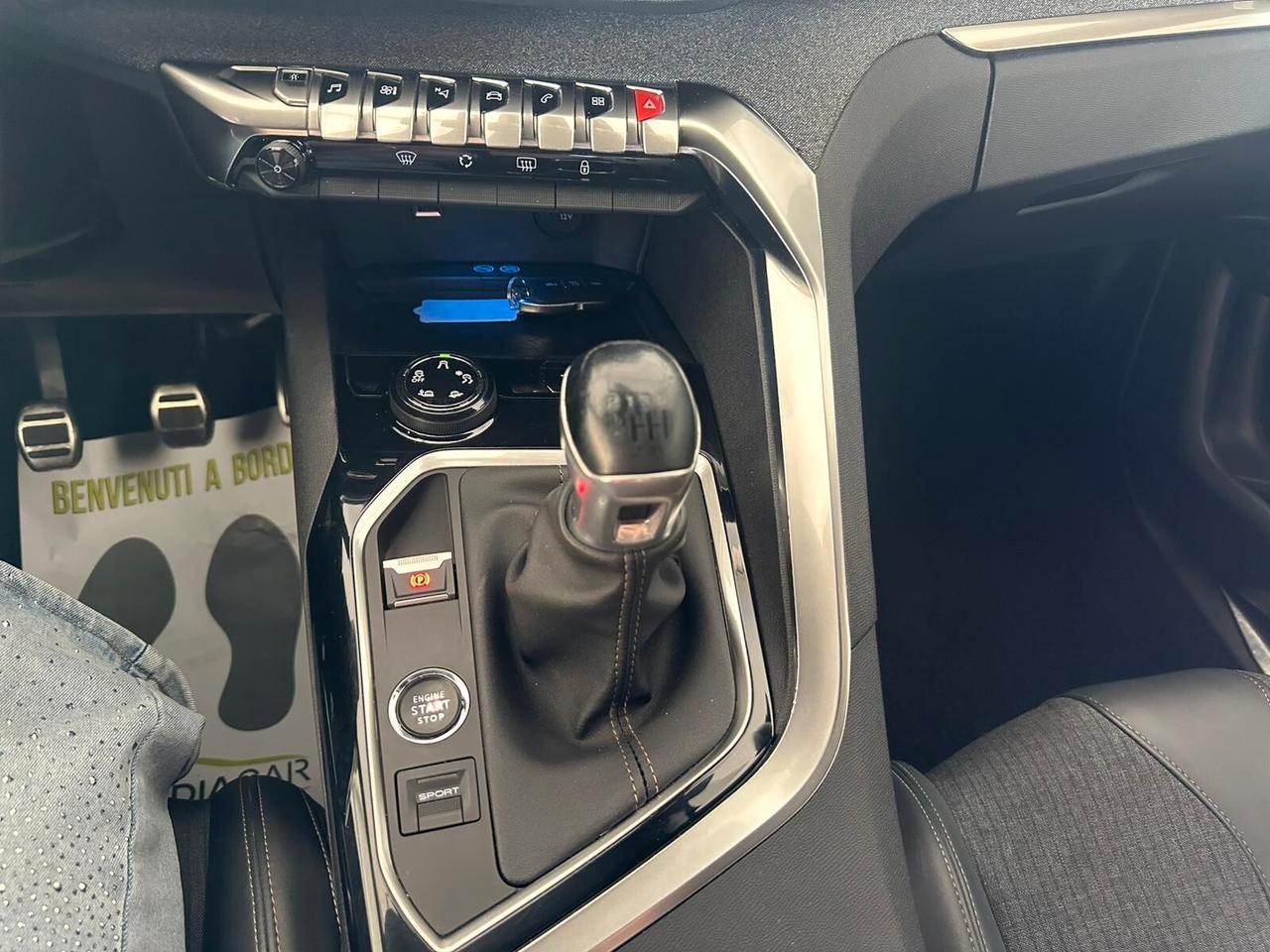 PEUGEOT 3008 GT LINE 1.2 BENZ. 130CV 04/2019