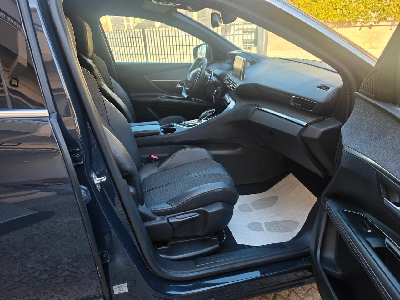Peugeot 3008 BlueHDi 130 S&S EAT8 GT Line