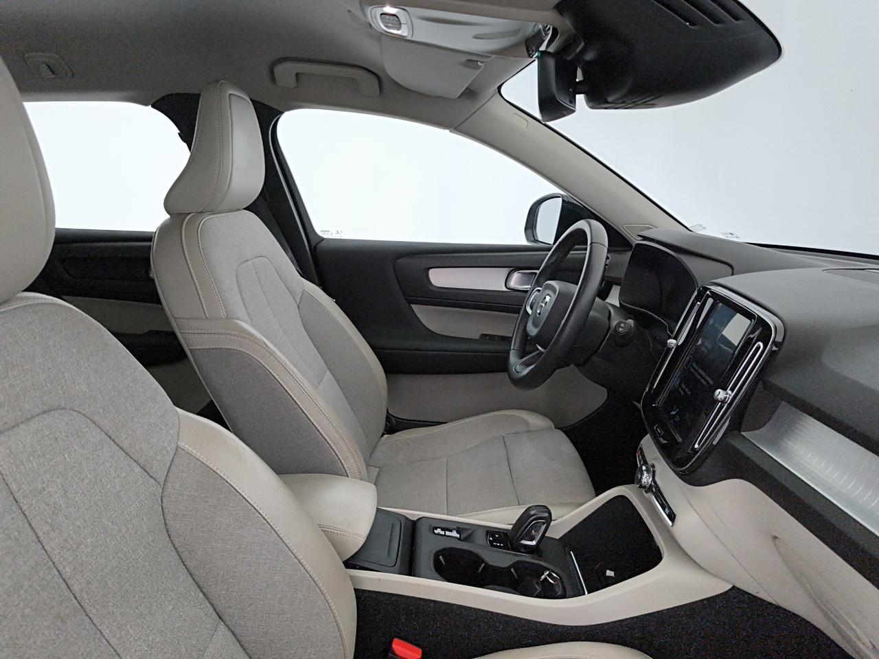 Volvo XC40 2.0 d3 Momentum awd