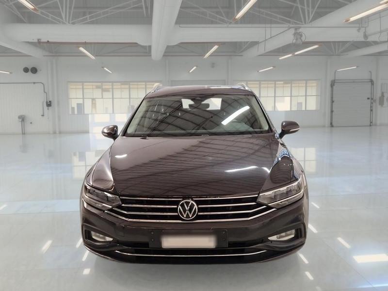 VOLKSWAGEN PASSAT VARIANT 2.0 TDI SCR EVO 110kW Business BMT DSG