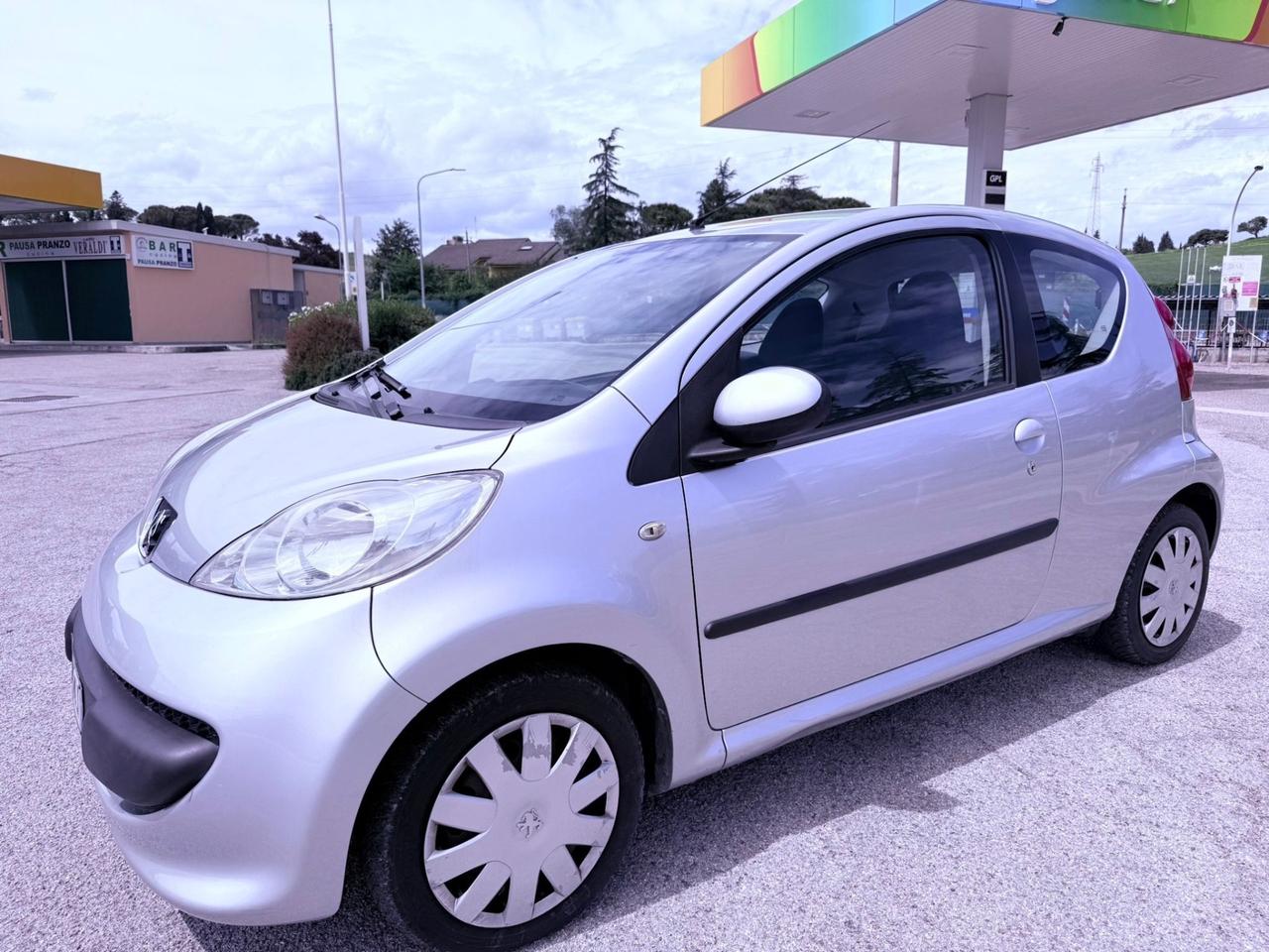 Peugeot 107 1.0 68CV 3p. Ok neopatentati