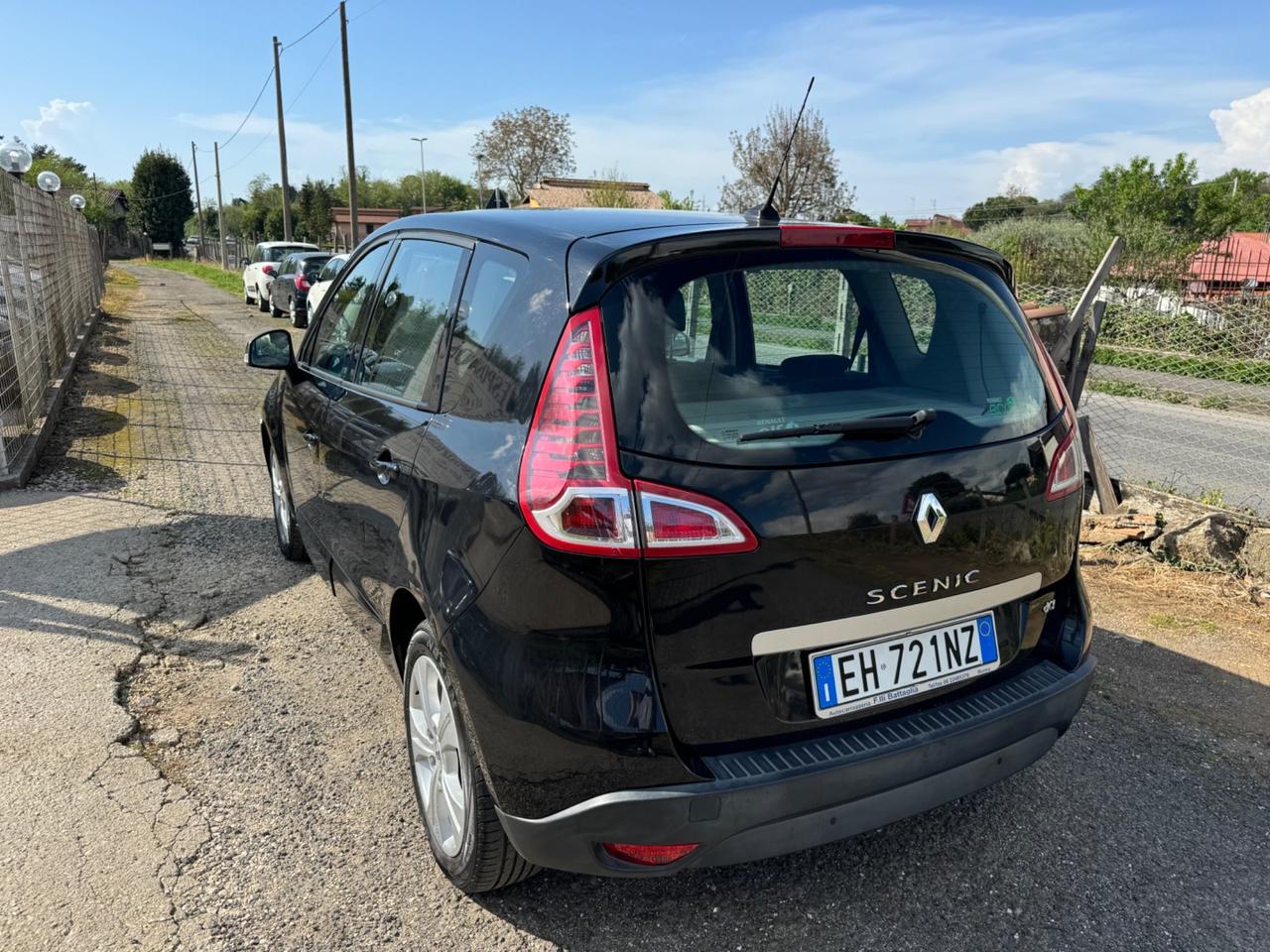 Renault Scenic X-Mod 1.5 dCi 110CV Luxe NEOPATENTATI