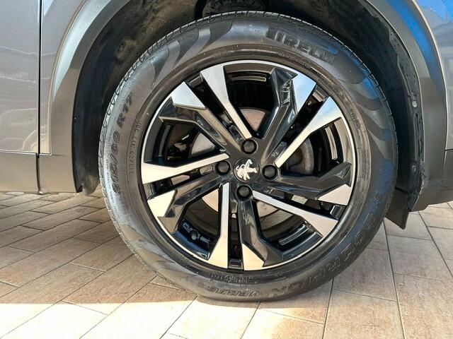 Peugeot 2008 PureTech 100 S&S Allure Navi Pack