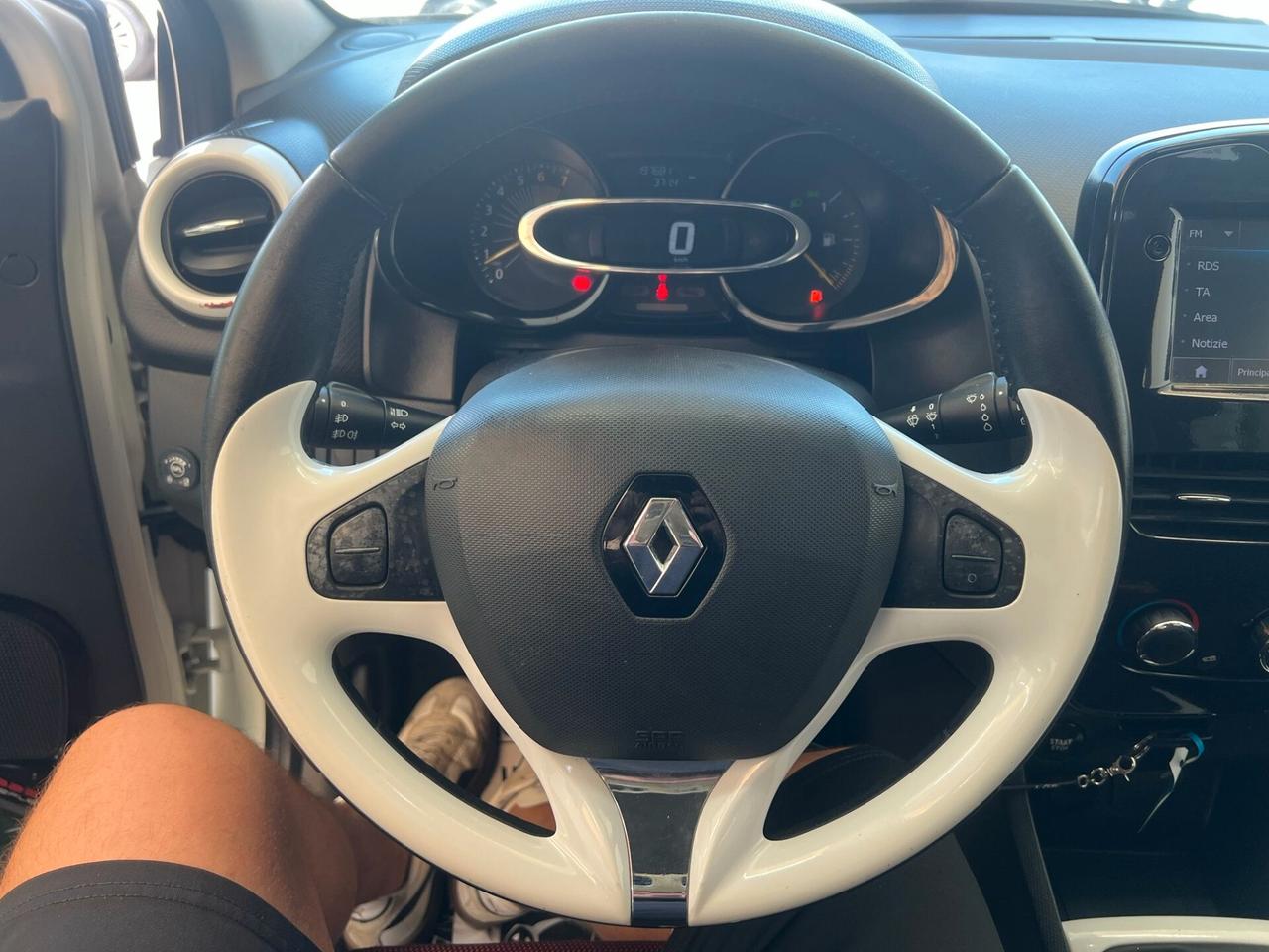 RENAULT CLIO 1.2 BENZINA/GPL 75CV