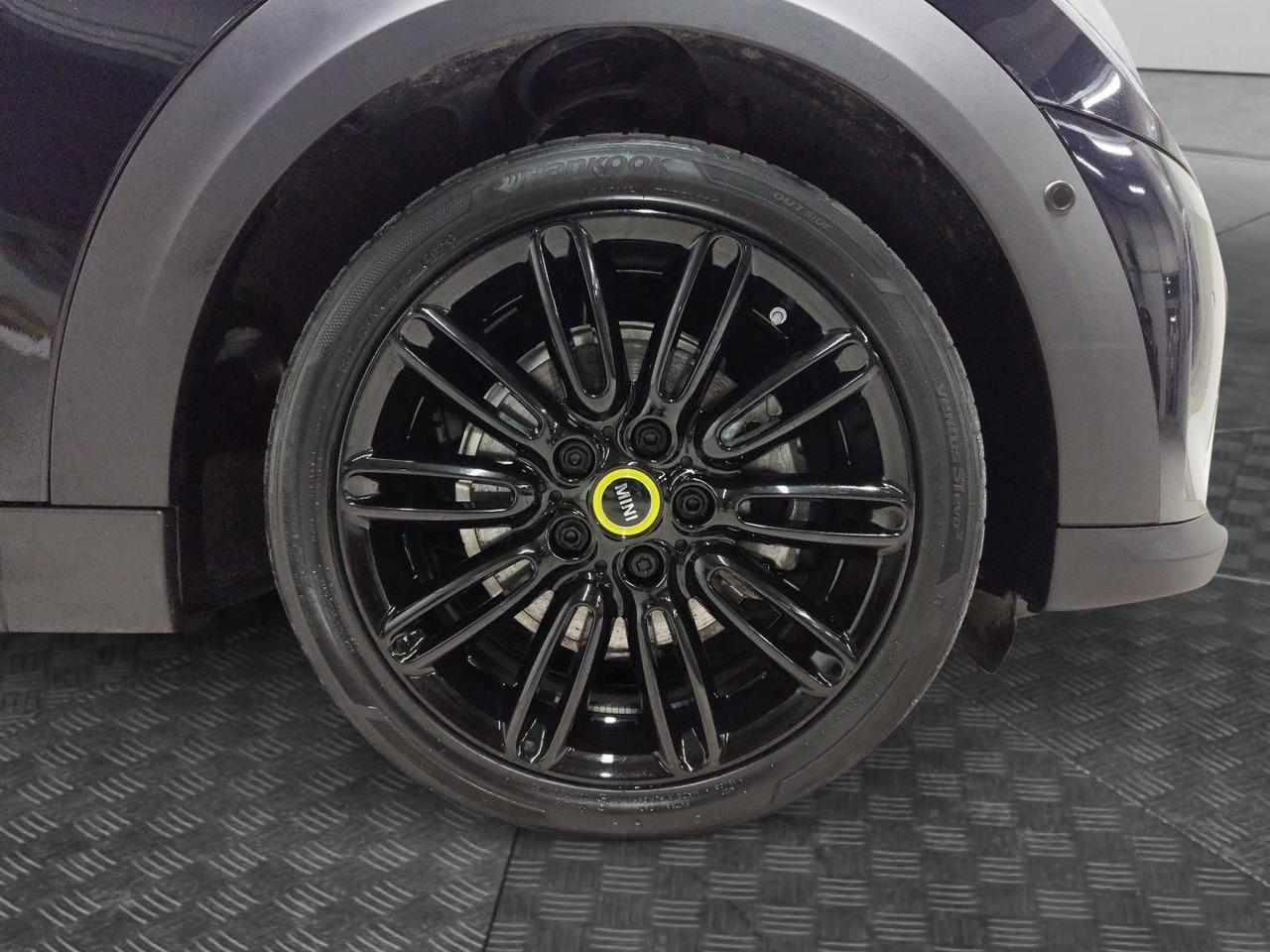 MINI Mini Cooper SE Classic