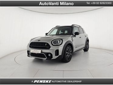 MINI Countryman Plug-In Hybrid Cooper S E Classic 4WD automatica