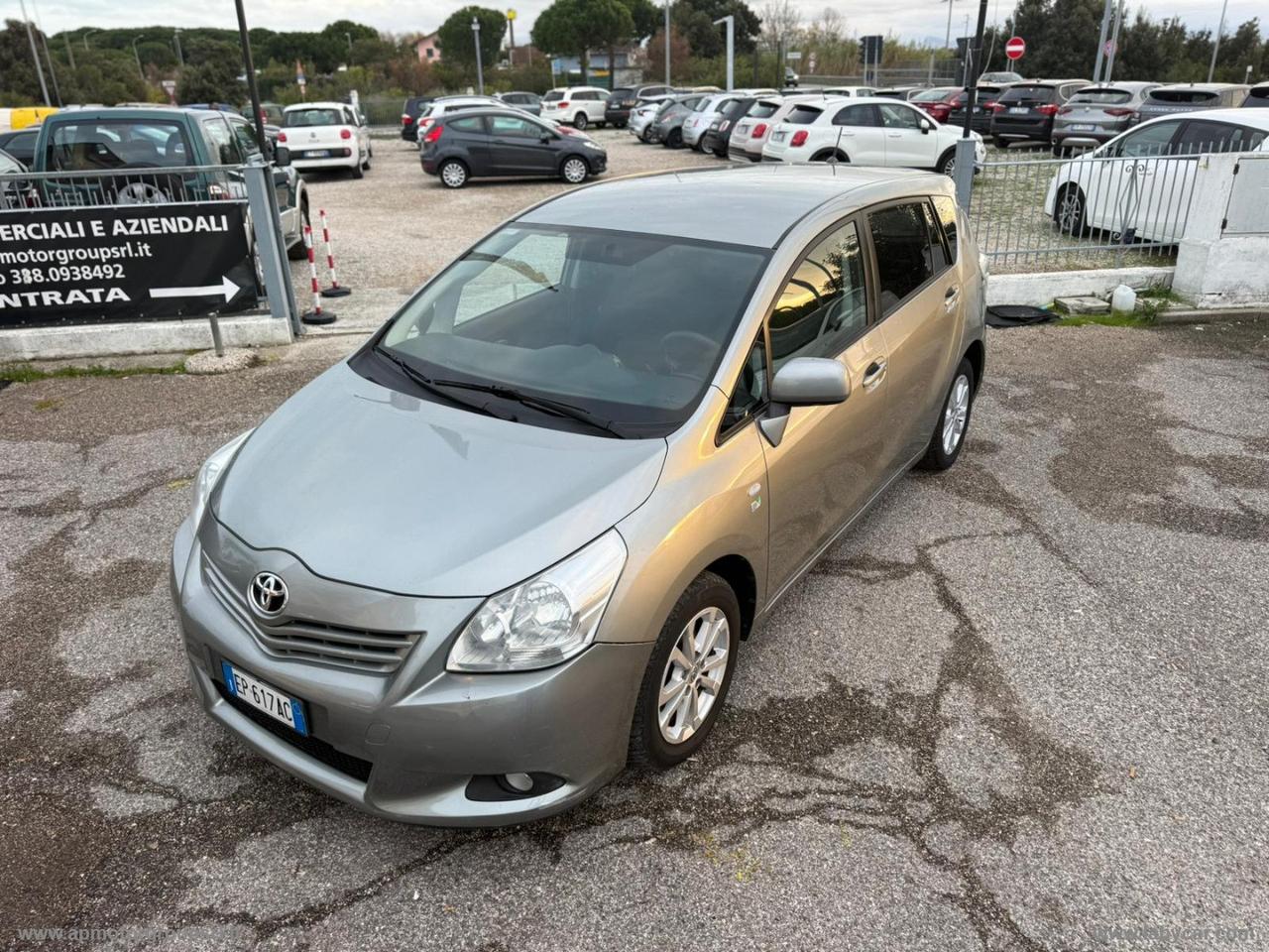 TOYOTA Verso 2.0 D ACTIVE 7 posti