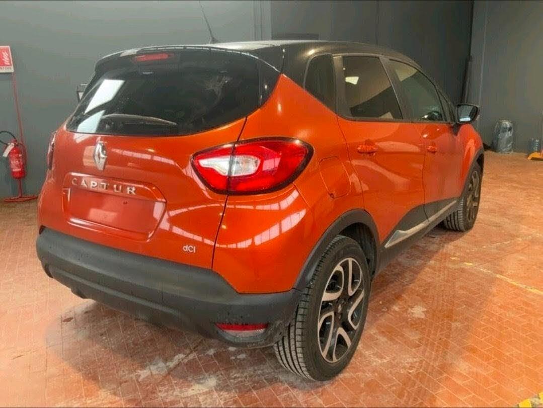 Renault Captur 1.5 dCi 90CV - AUTOMATICA