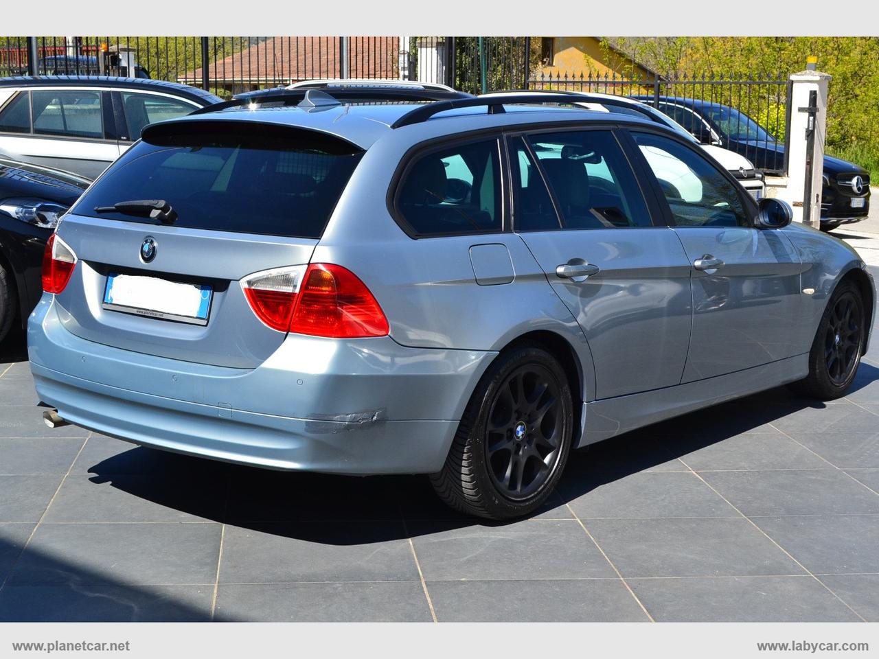 BMW 320d Touring Futura AUT.