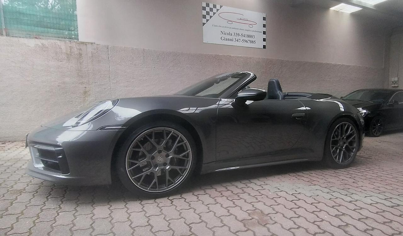 Porsche 911 Carrera Cabriolet