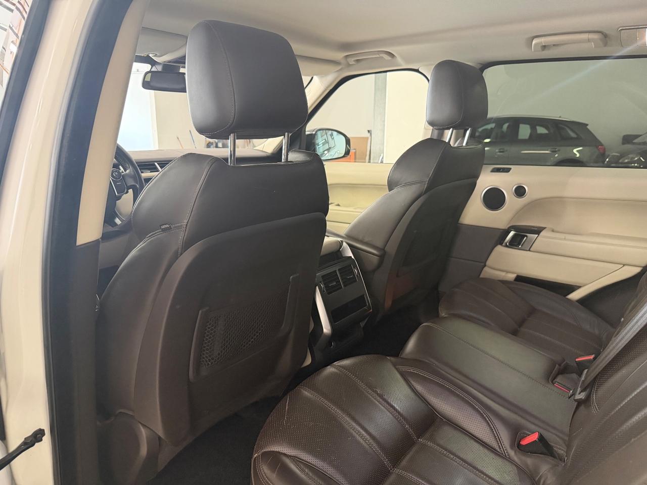 Land Rover Range Sport 3.0 TDV6 HSE Dynamic