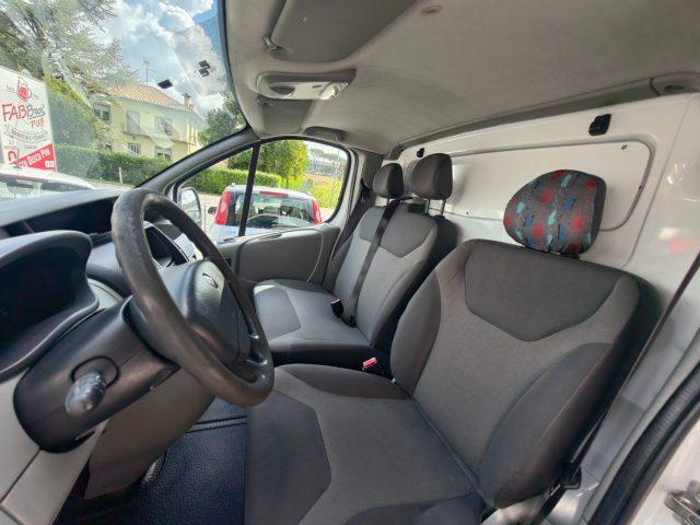 RENAULT Trafic T27 2.0 dCi/115 PC-TN Furgone 3posti
