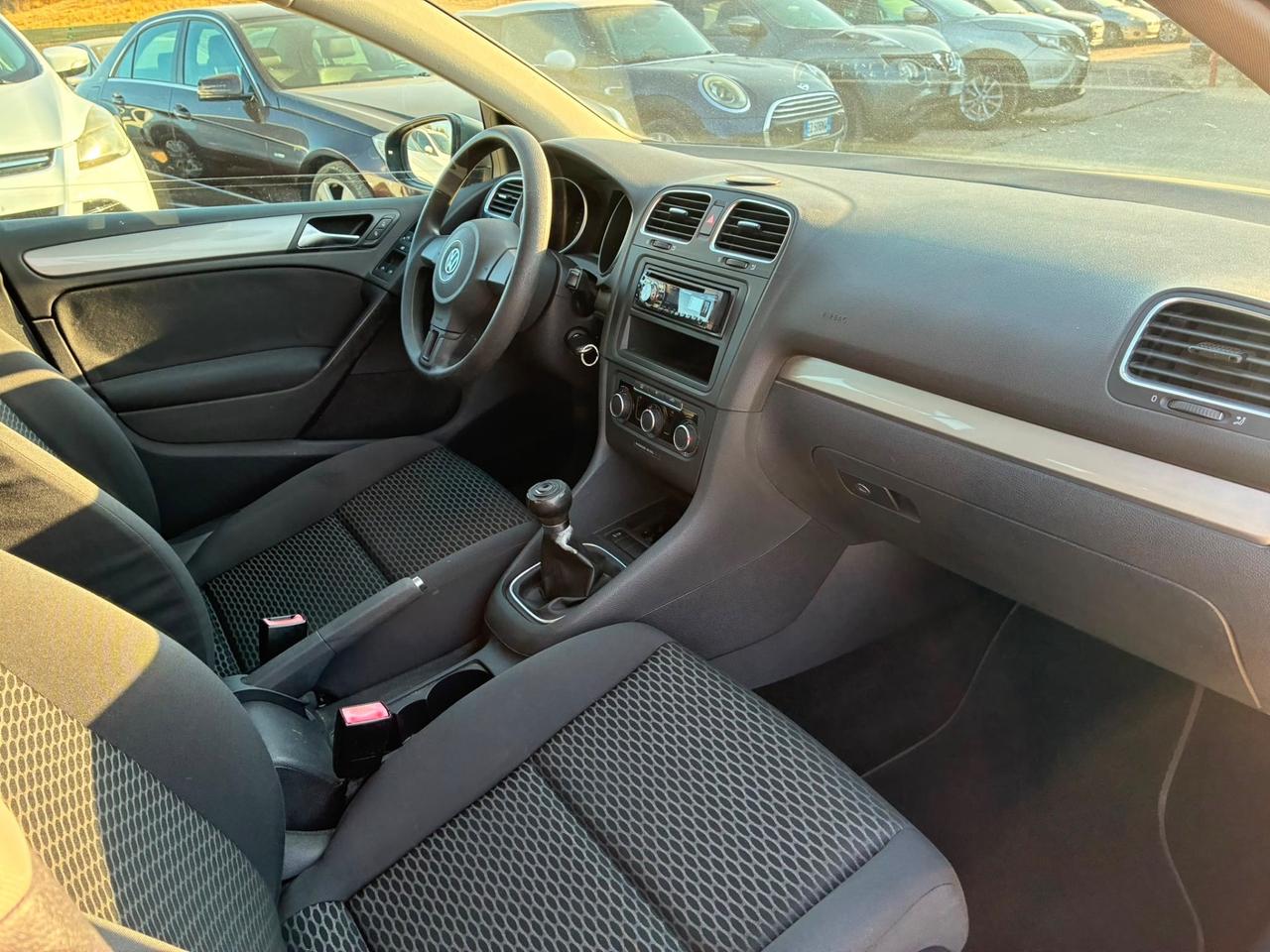 Volkswagen Golf 1.6 TDI DPF 5p. Highline Sportline