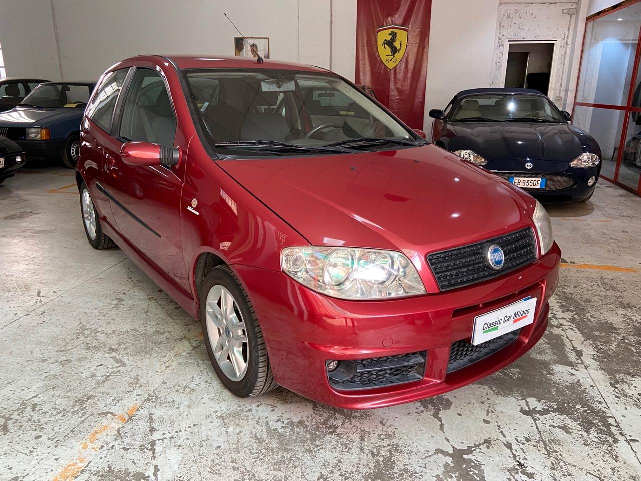 Fiat Punto 1.4 16V 3 porte Sporting BENZ.EURO4 X NEO-PATENTATI!!!