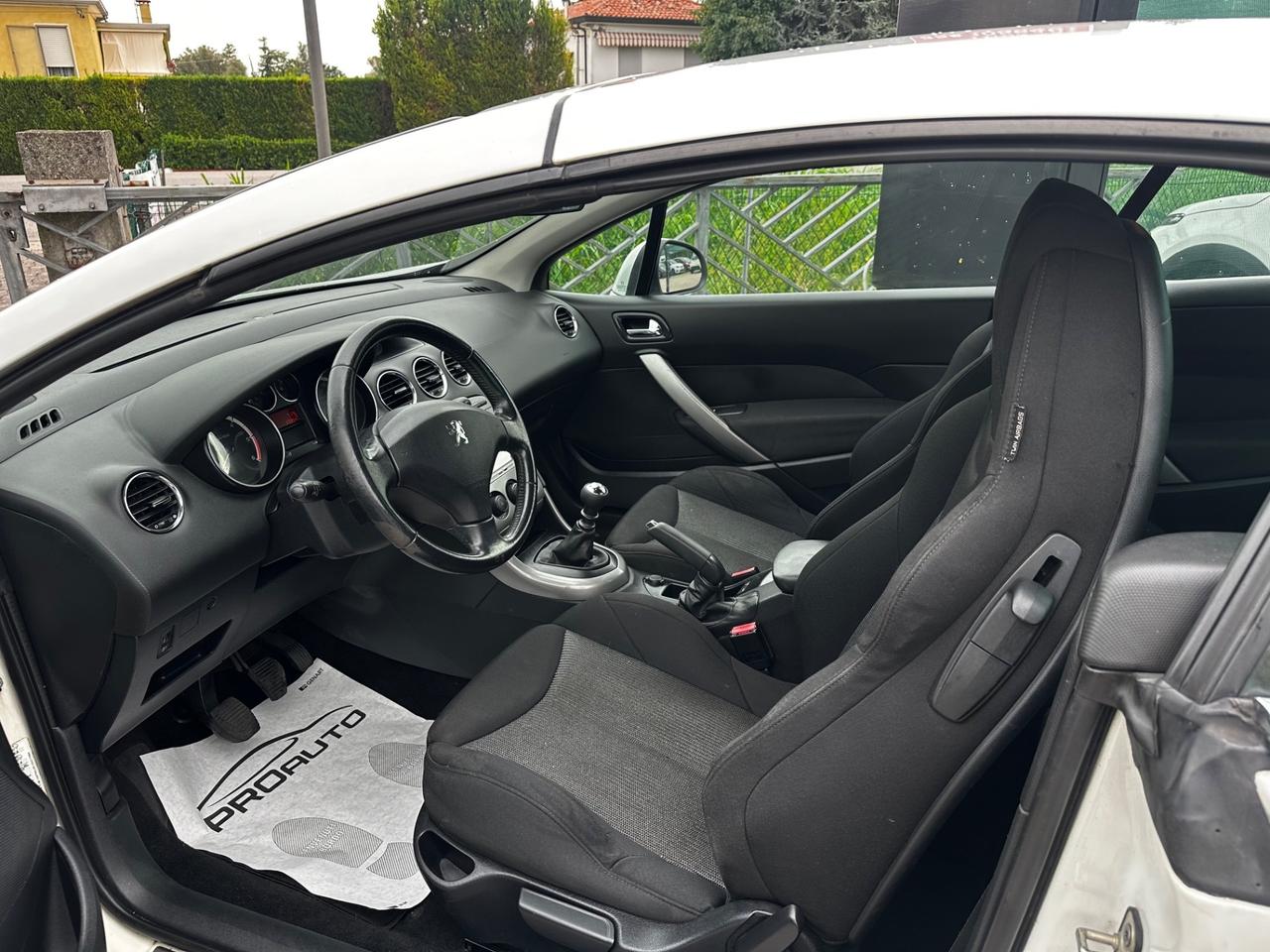 Peugeot 308 1.6 e-HDi 112CV Stop&Start CC Allure