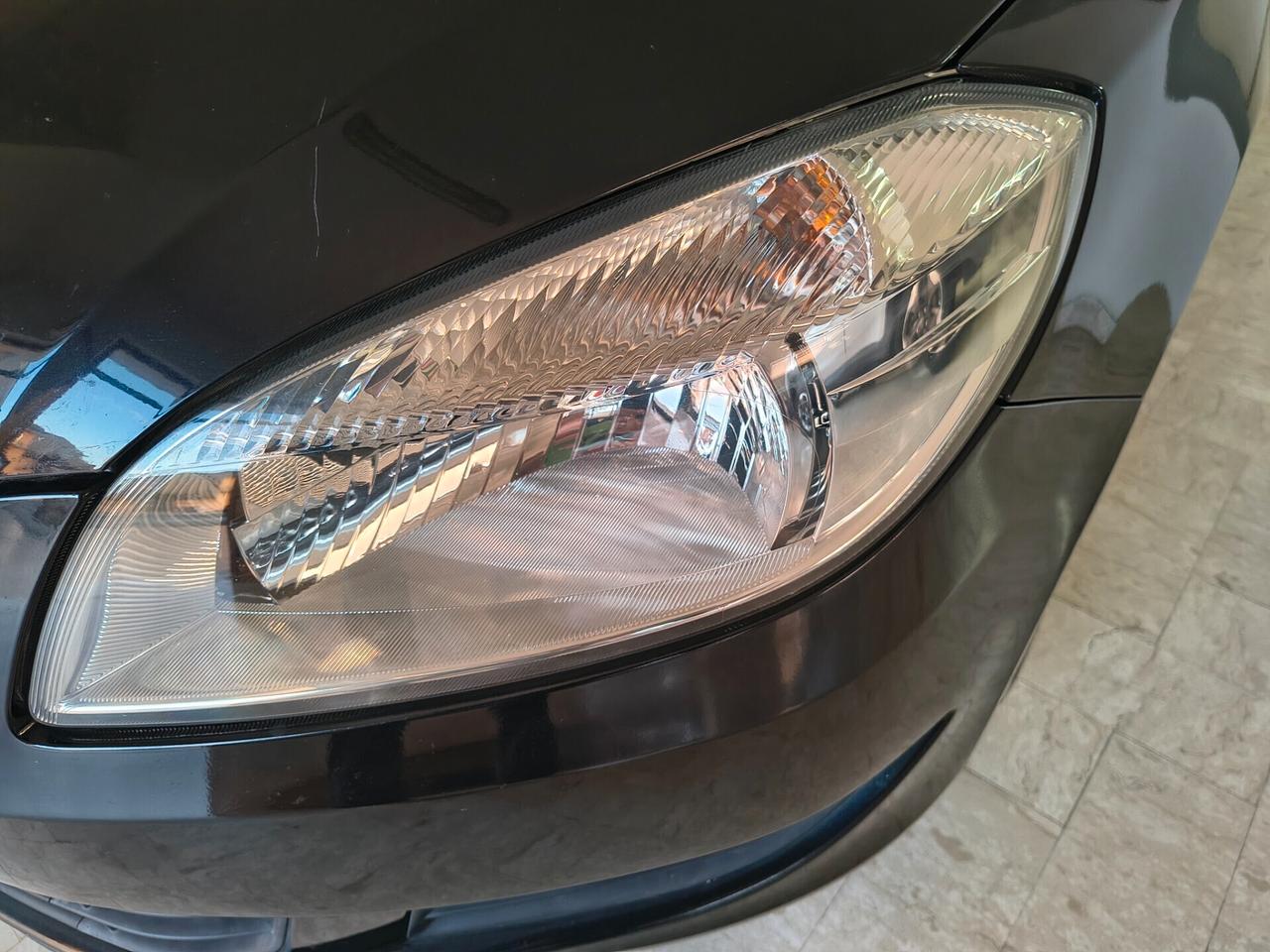 SKODA FABIA 1.2 60 CV WAGON ACTIVE