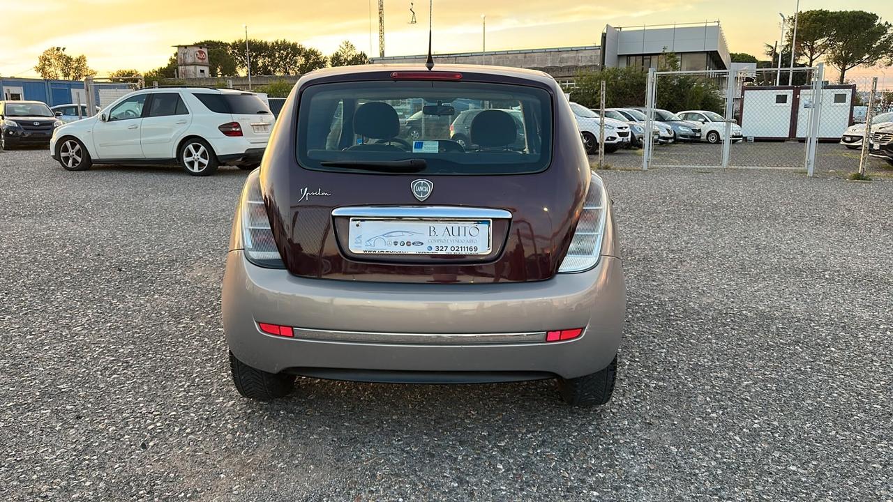 Lancia Ypsilon 1.2 Argento
