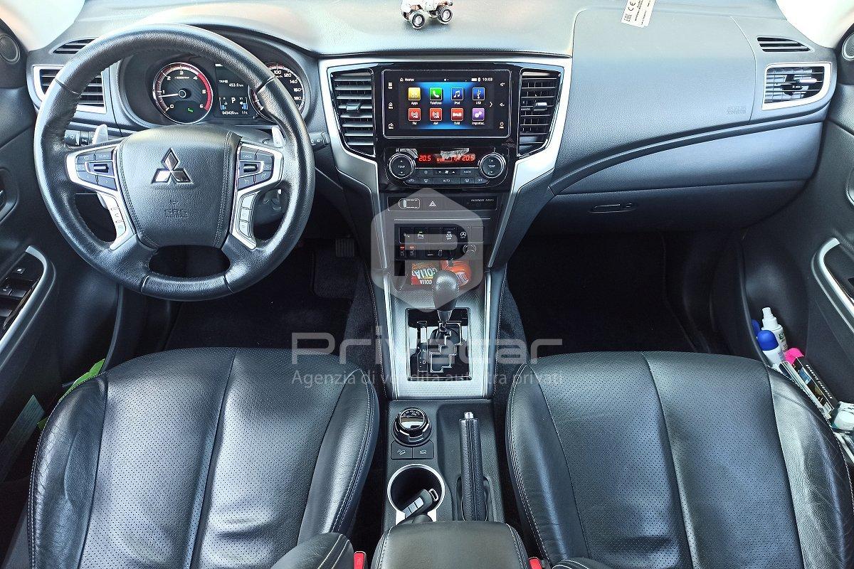 MITSUBISHI L200 2.3 D Double Cab 4x4 Super Select Diamond aut.