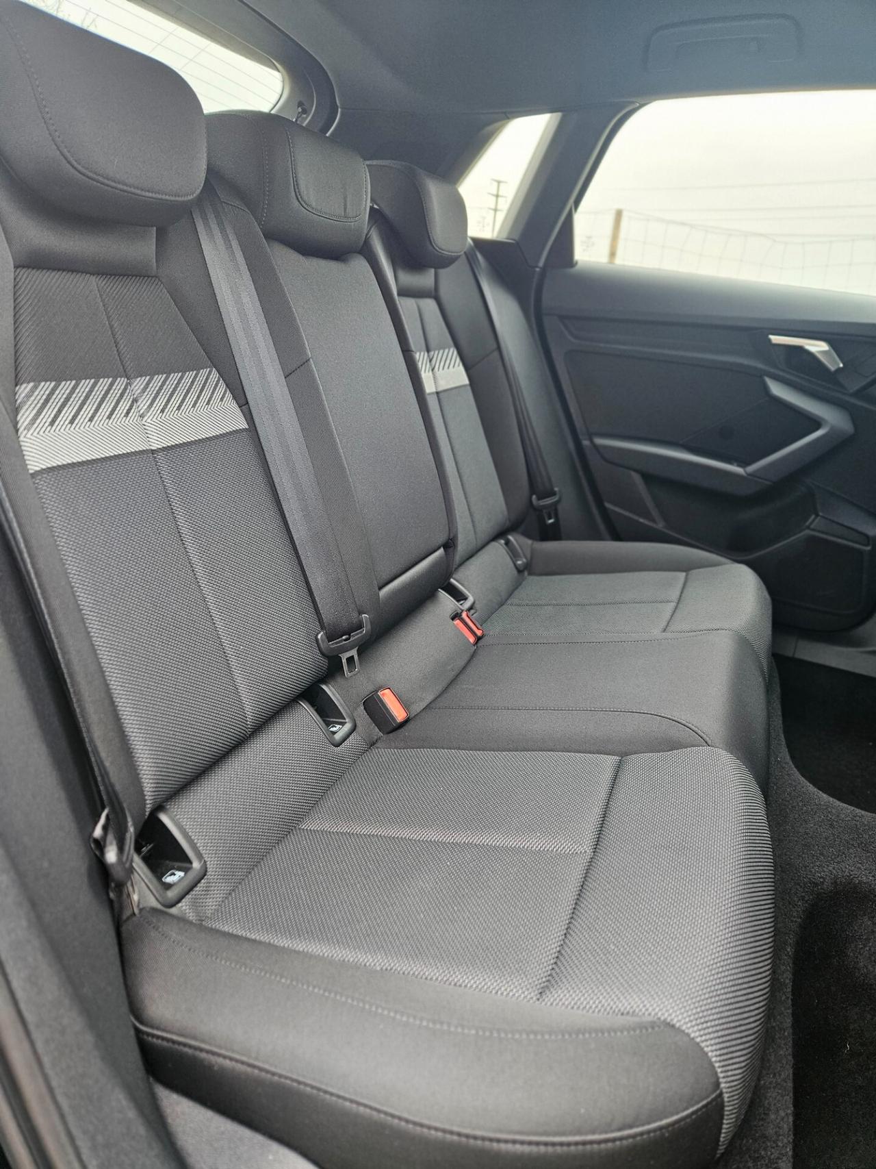 Audi A3 SPB 35 2.0 TDI S tronic Business Advanced