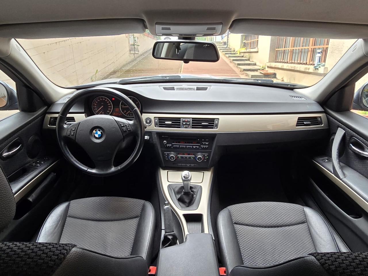 Bmw 320 320d cat xDrive Touring Attiva
