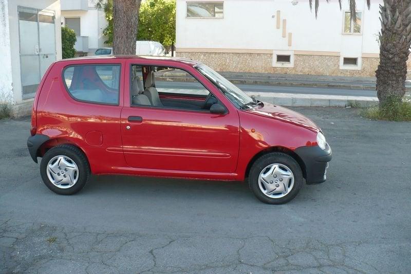 FIAT 600 1.1 Active