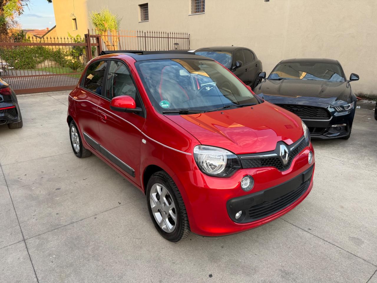Renault Twingo TCe 90 CV EDC Intens CABRIO