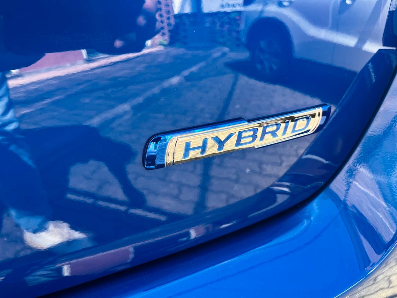 Suzuki Swift 1.2 hybrid Auto KmZero