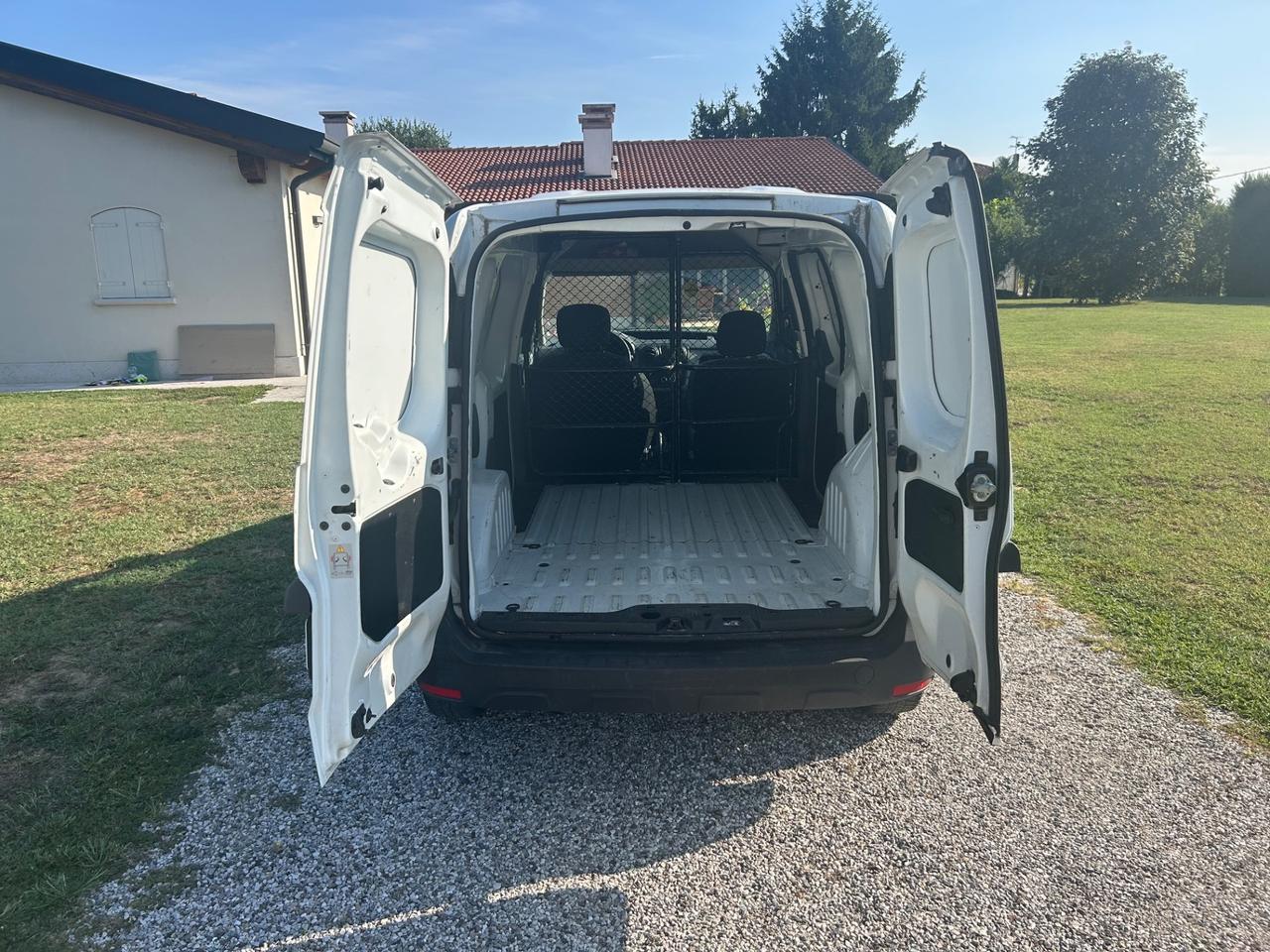 Dacia Dokker Van 1.5 dCi 75 CV – Autocarro N1 – Cinghia Distribuzione Sostituita