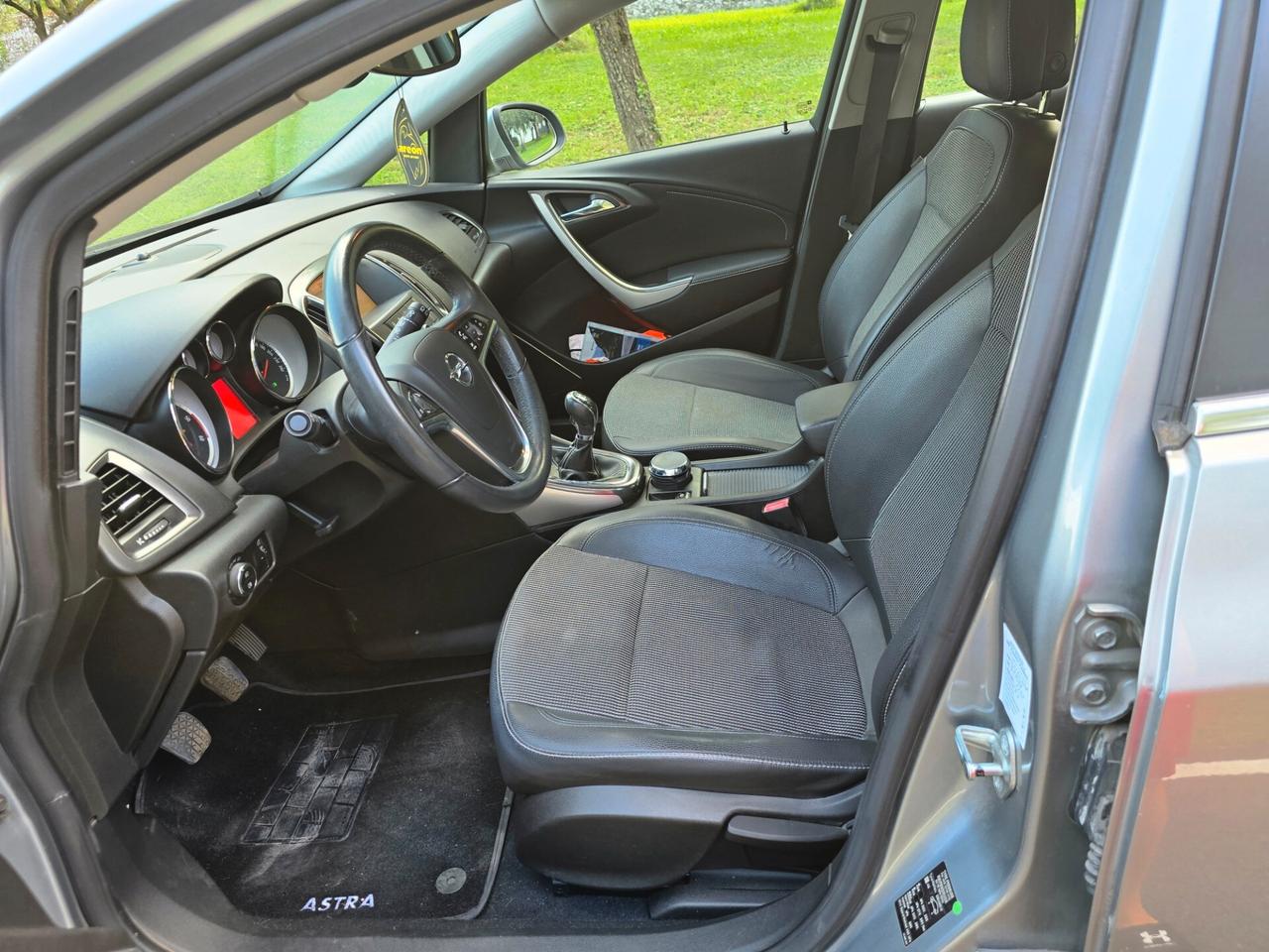 Opel Astra 1.7 CDTI 125CV 5 porte Cosmo - 2010