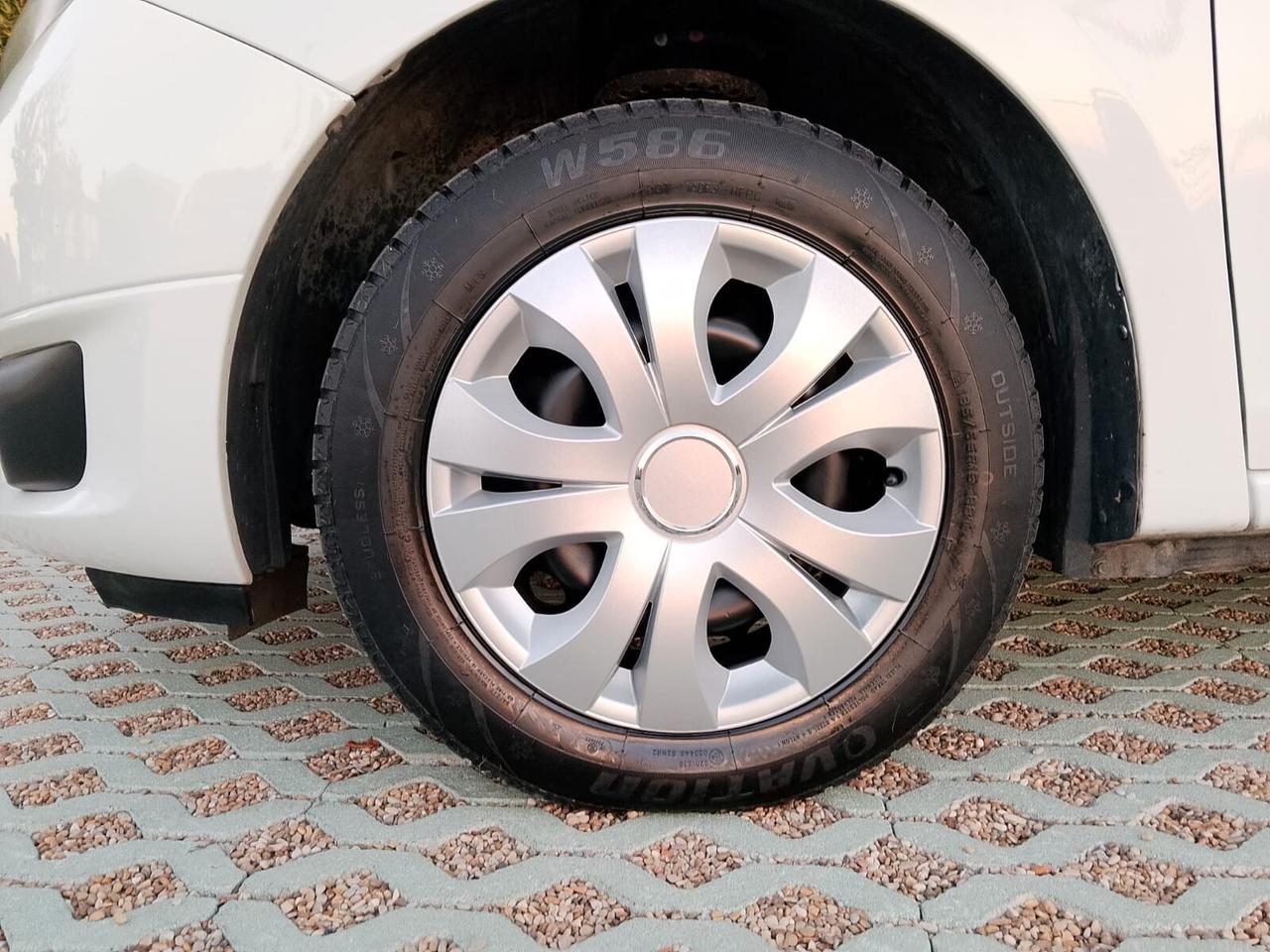 Dacia Sandero 1.5 dCi-179.000-NEOPAT-2014