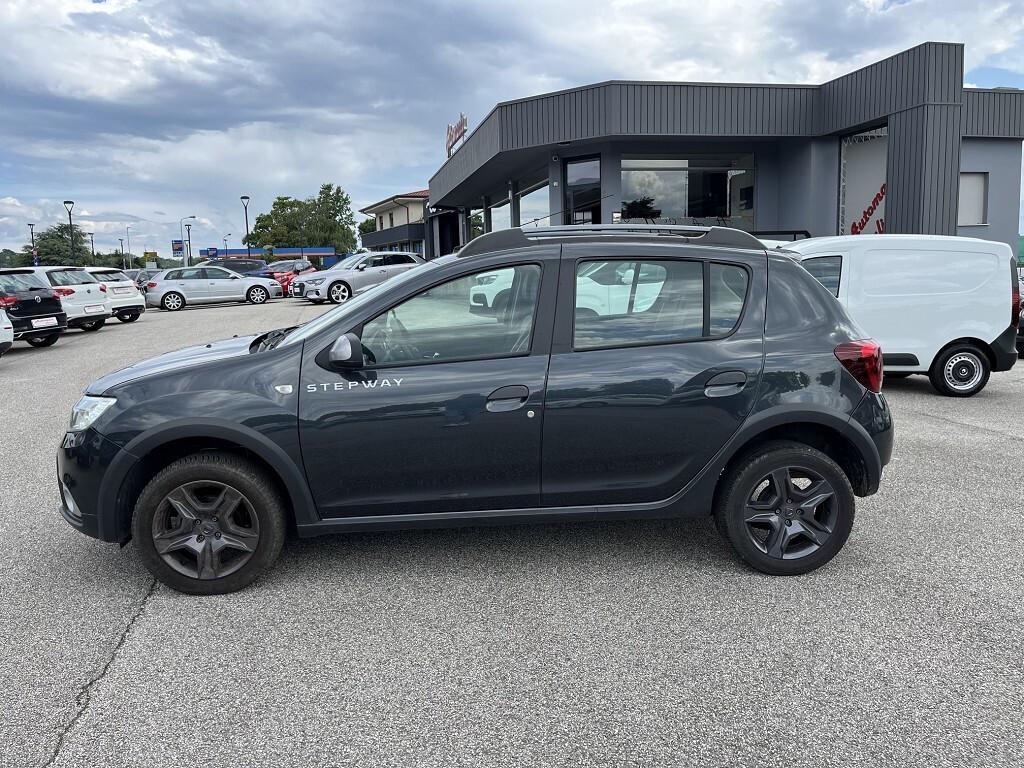 DACIA SANDERO STEPWAY 1500 DCI 90 CV