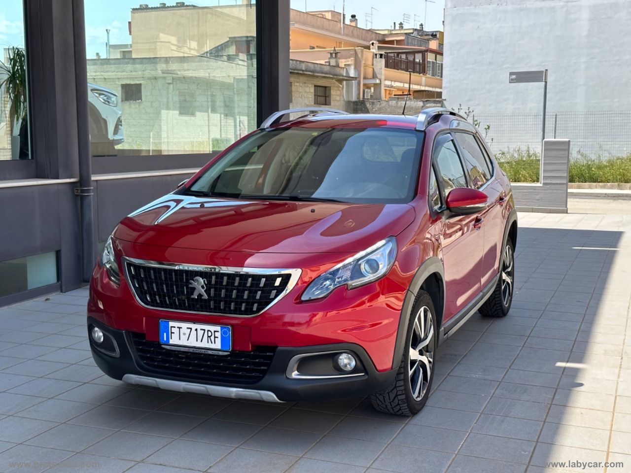 PEUGEOT 2008 BlueHDi 100 S&amp;S Allure