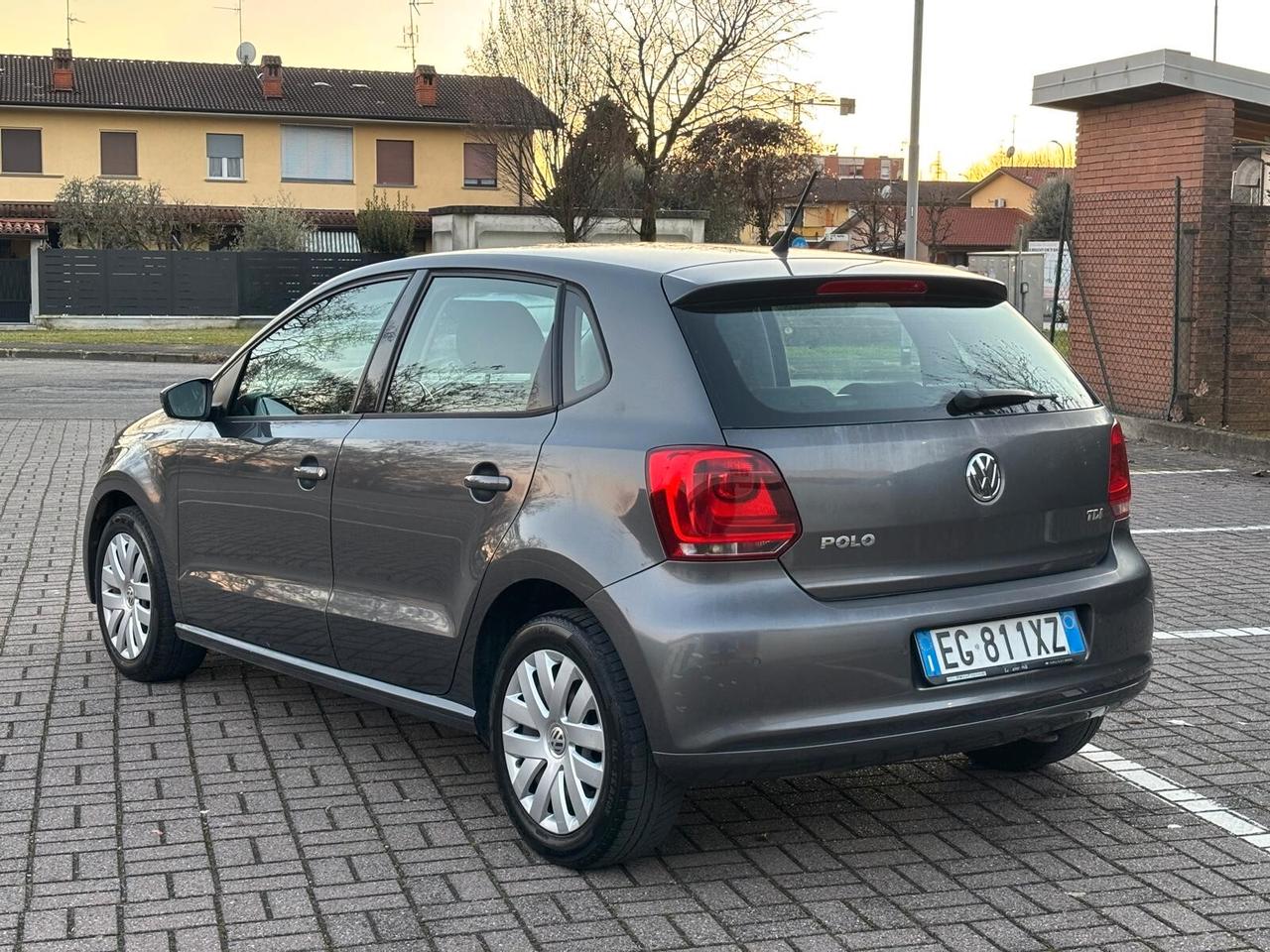 Volkswagen Polo 1.2 TDI DPF 5 p. Comfortline..CELL 320 147 1147 WUATSAPP