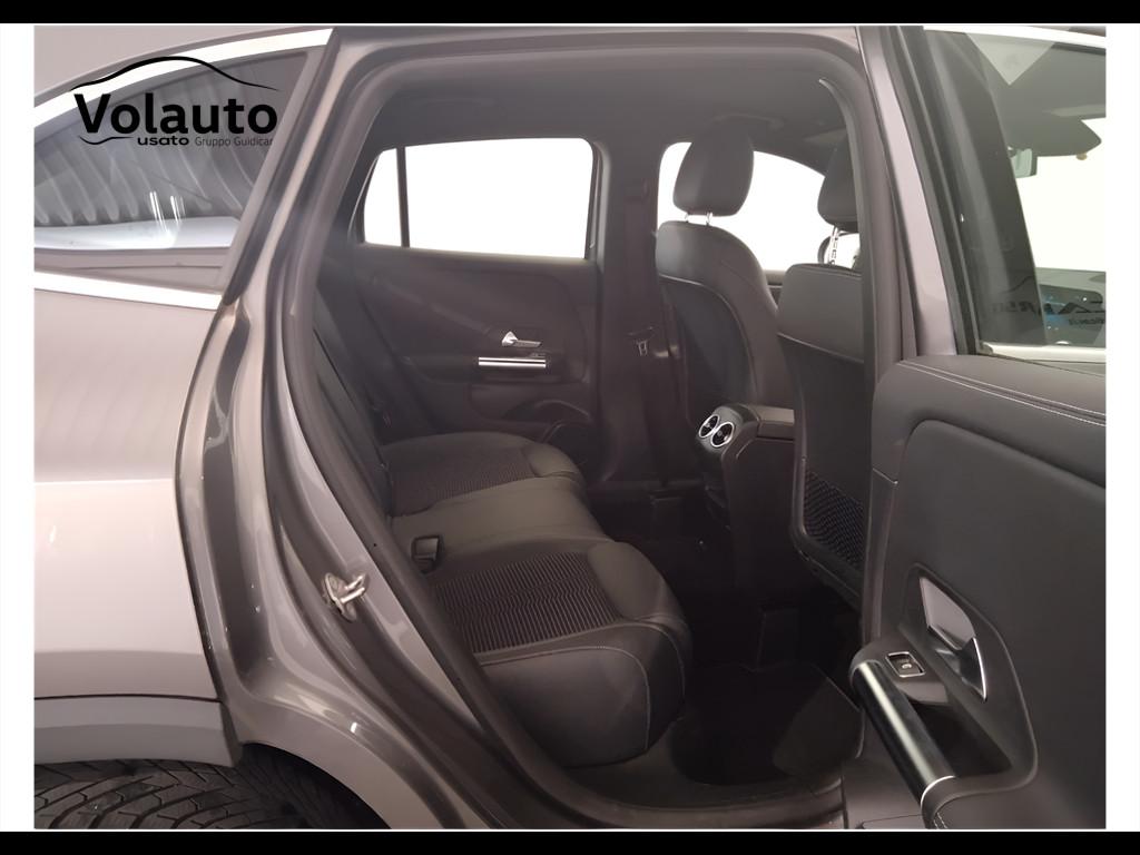 Mercedes-Benz GLA-H247 2020 - GLA 180 d Sport Plus auto