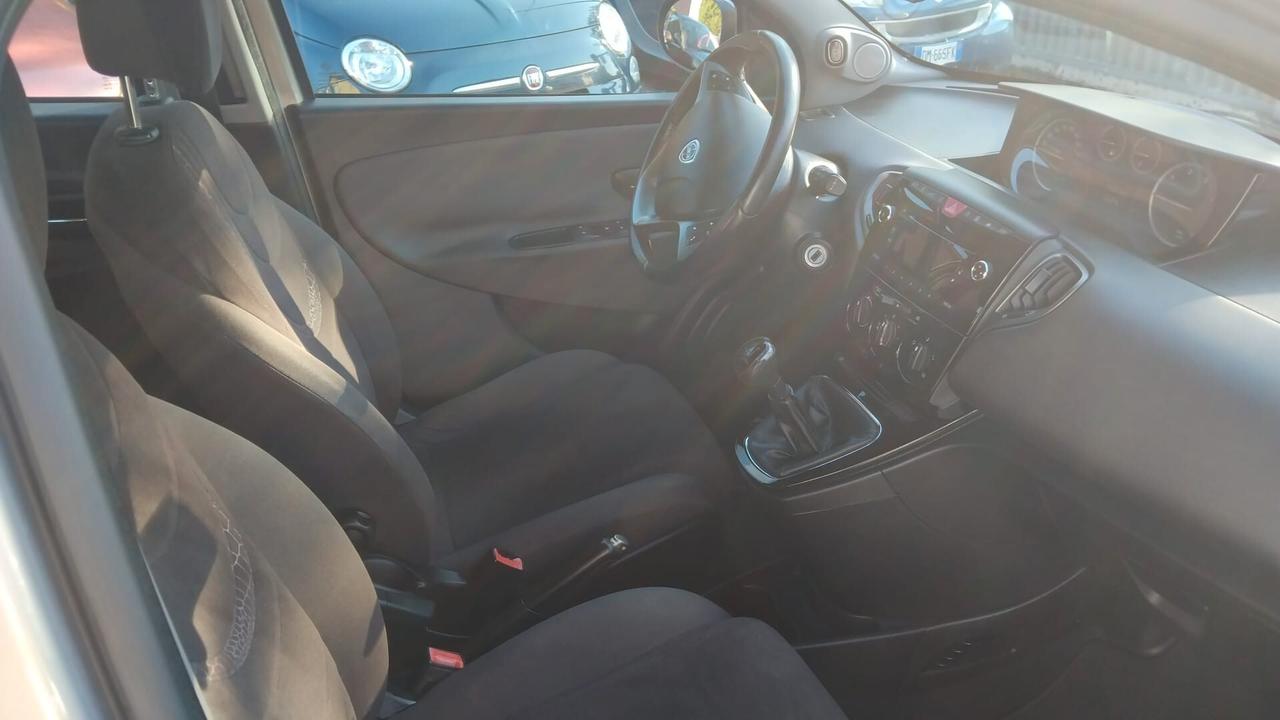 Lancia Ypsilon 1.3 MJT 16V 95 CV 5 porte S&S Platinum