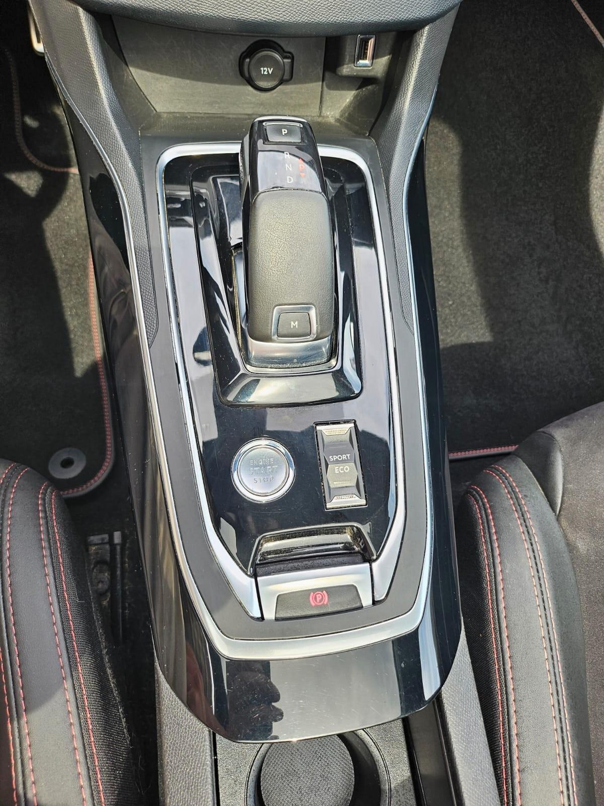 Peugeot 308 BlueHDi 130 S&S EAT8 GT Pack