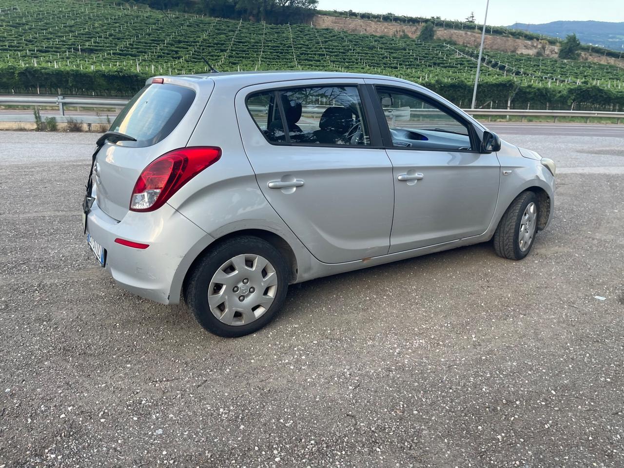 Hyundai i20 1.2 5p. Sound Edition SI NEOPATENTATI