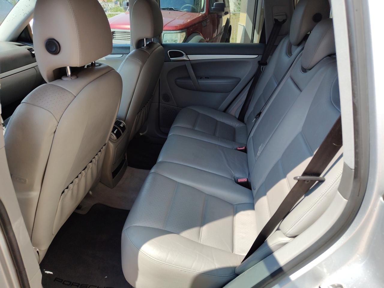 Porsche Cayenne 3.2 V6 cat